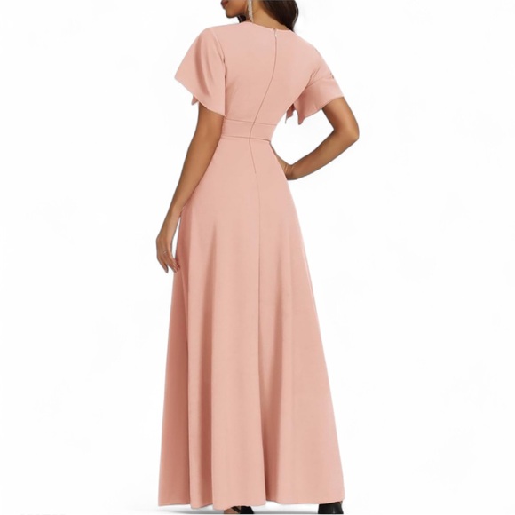 NWT Long Blush Pink Formal Ruffle Dress Size M - Picture 2 of 13